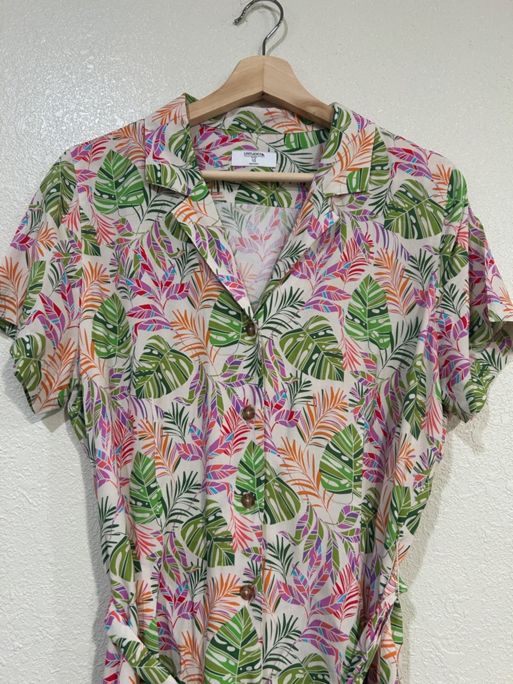 UNTUCKit Women’s JulieTropical Leaf Print Button Front Shirt Dress Sz 10 - Picture 4 of 13